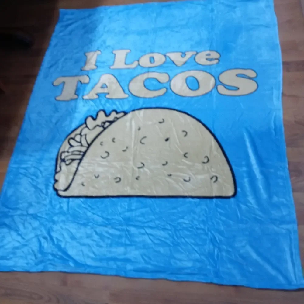 I Love Tacos Throw Blanket